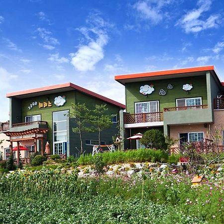 Villa Terrace On The Cloud à Pyeongchang Extérieur photo